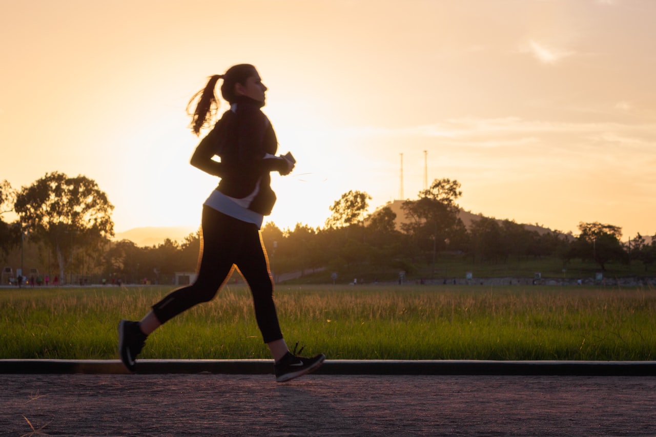 Pessoa ativa treinando — quanto exercício por semana